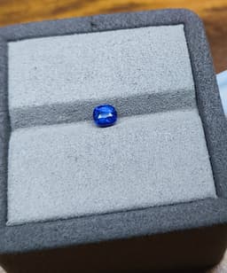 Blue Sapphire( heated) 4
